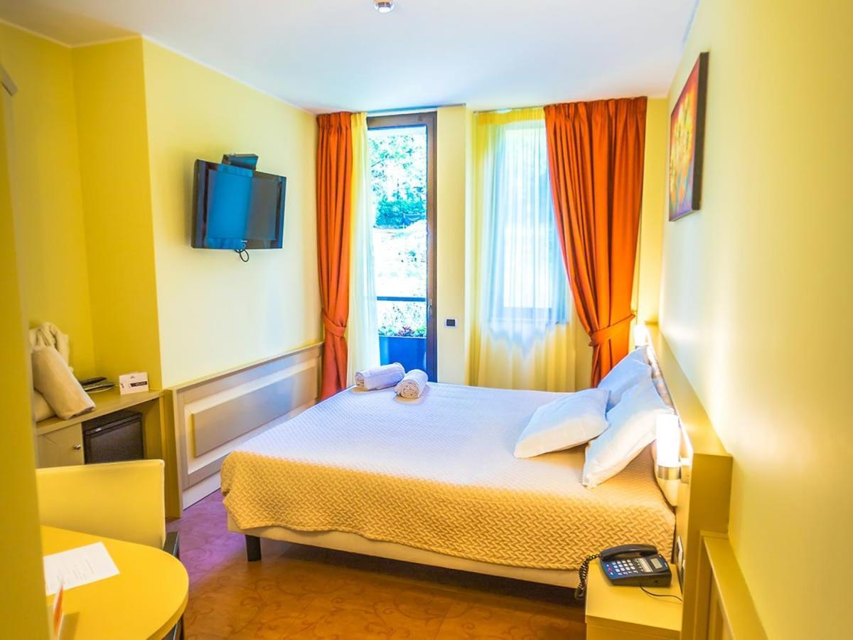 Relais Sans Soucis & Spa Ronciglione  Eksteriør bilde